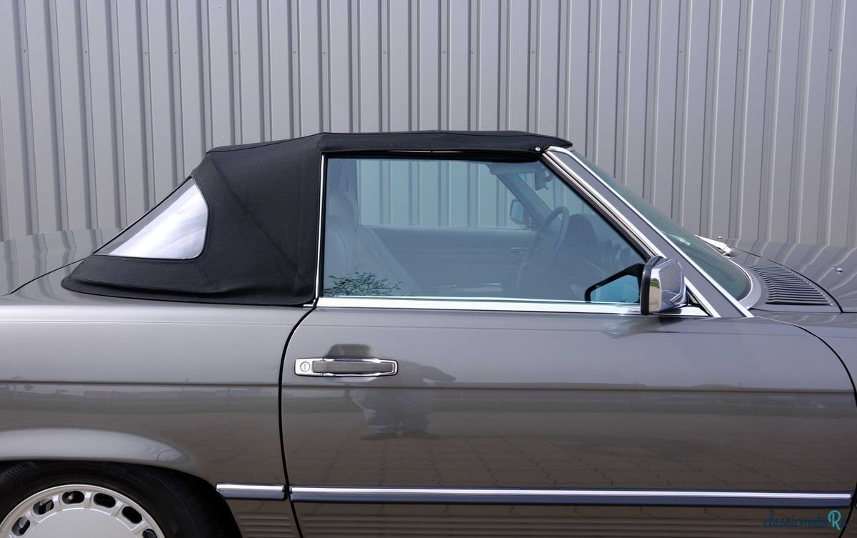 1987' Mercedes-Benz Sl Class photo #3