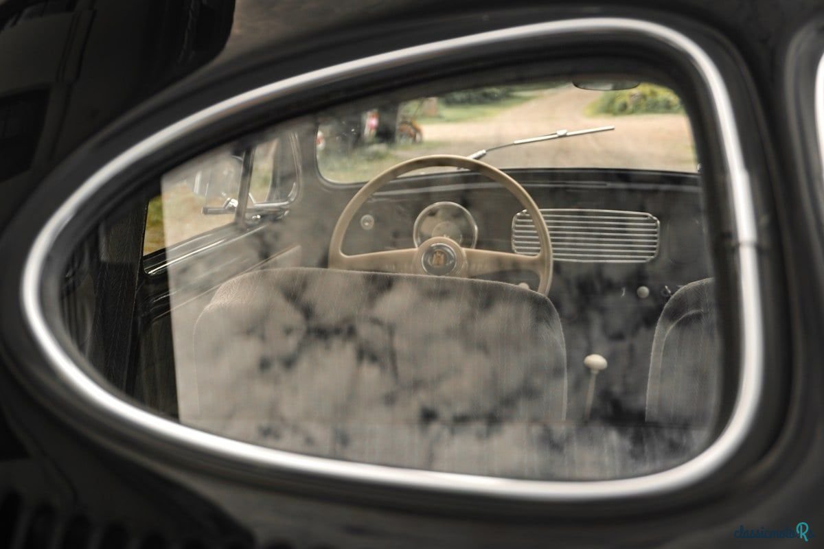 1952' Volkswagen Beetle photo #6