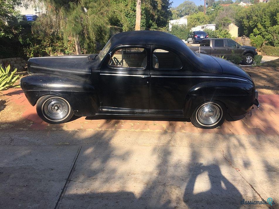 1941' Ford photo #3