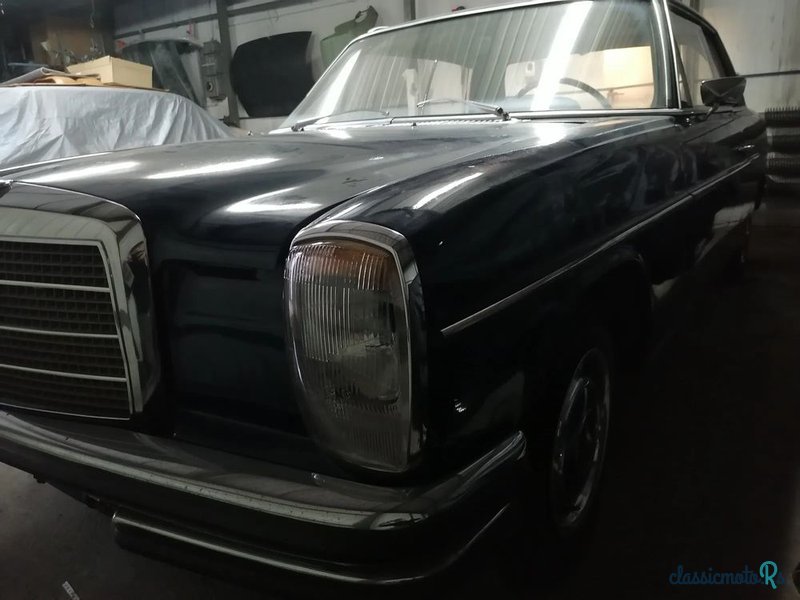 1970' Mercedes-Benz 250C W114 photo #3