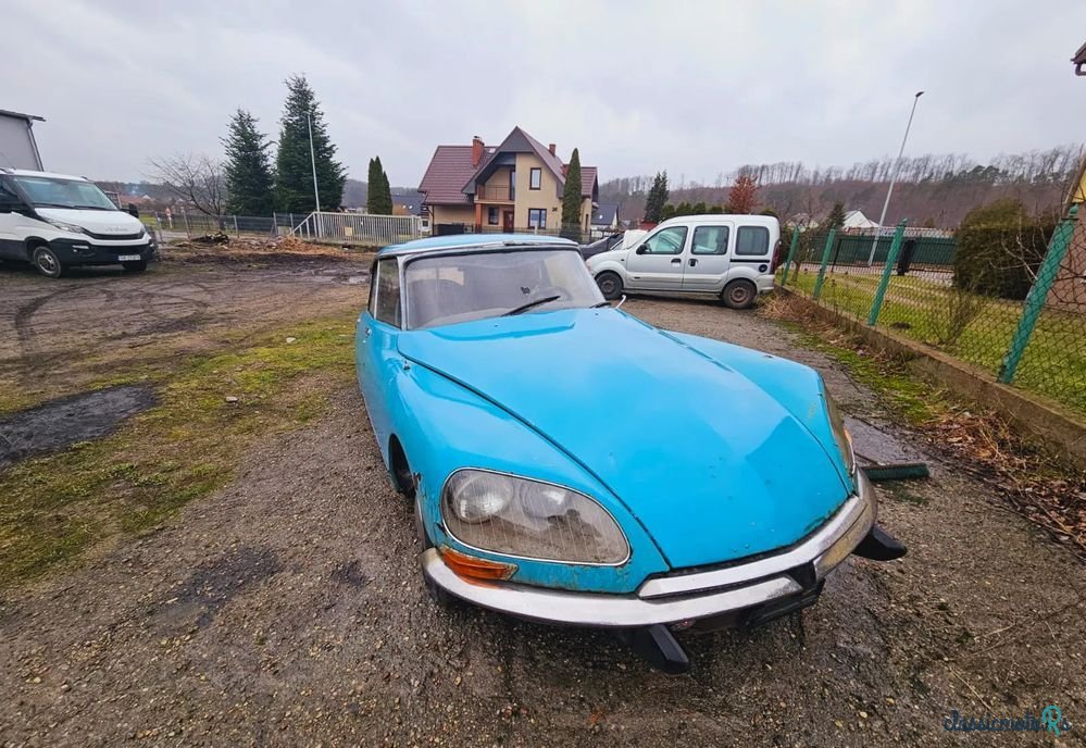 1960' Citroen DS photo #2