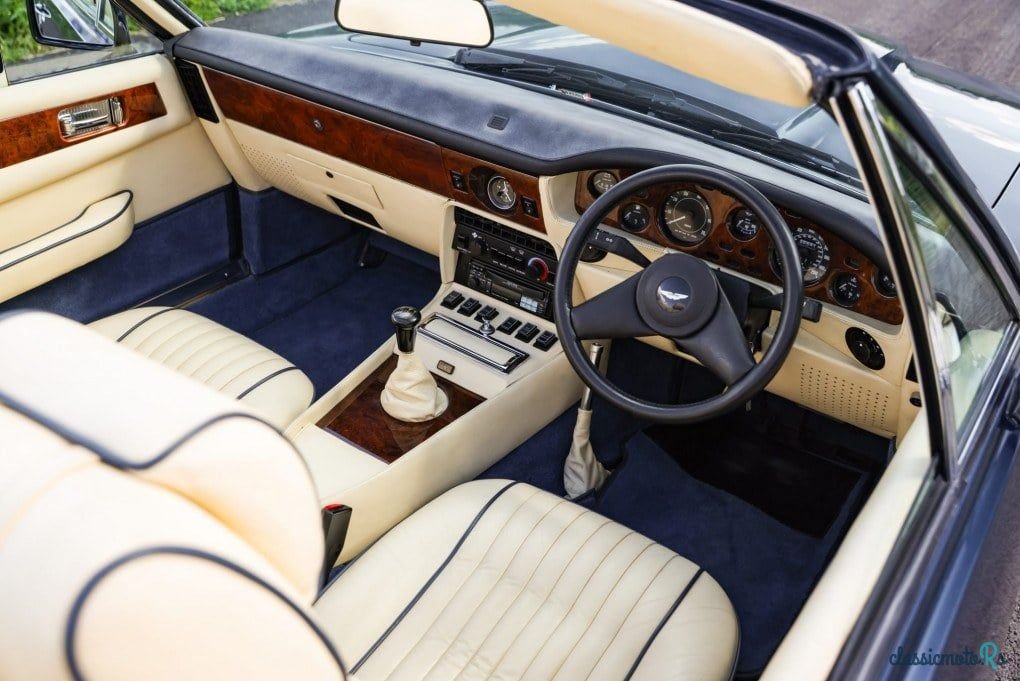 1988' Aston Martin V8 photo #4