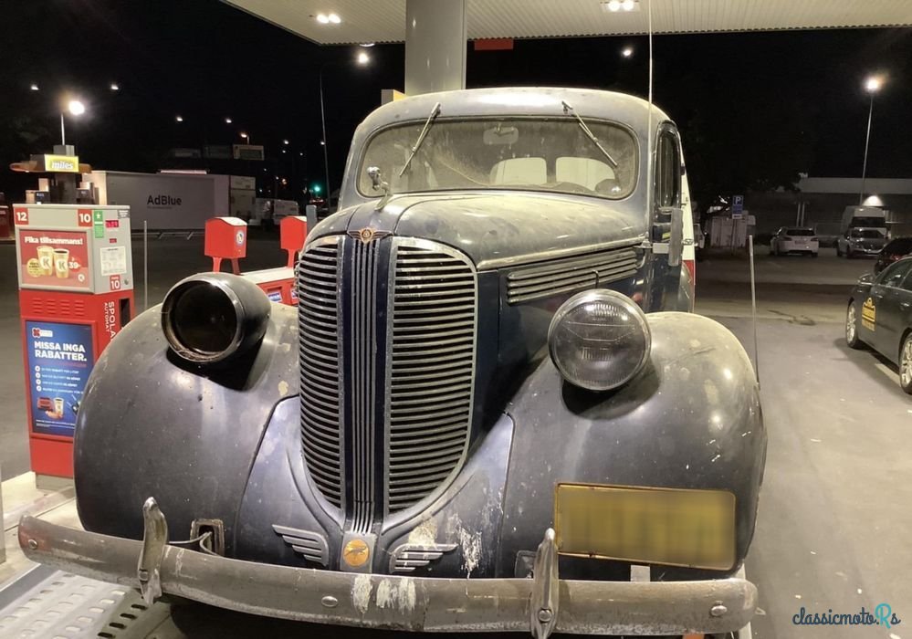 1938' Dodge Royal De Luxe photo #1