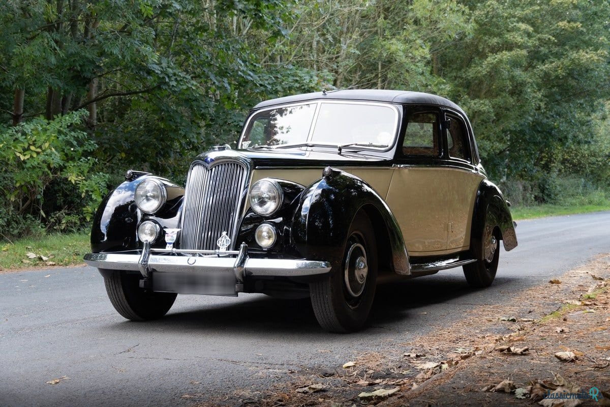 1954' Riley Rme photo #3