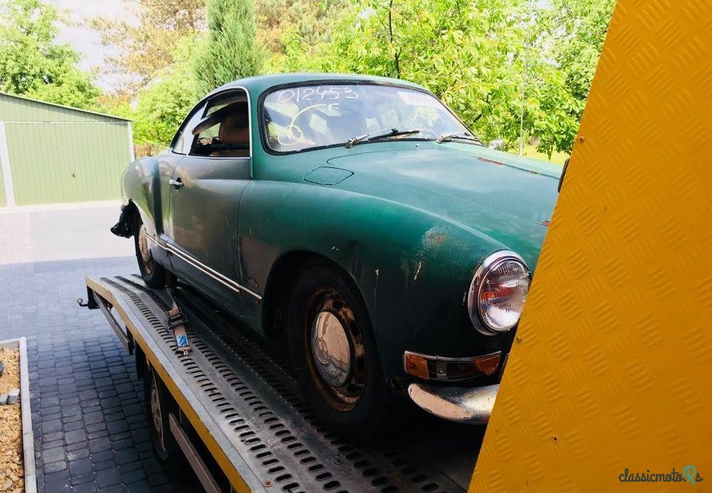1971' Volkswagen Karmann Ghia photo #2