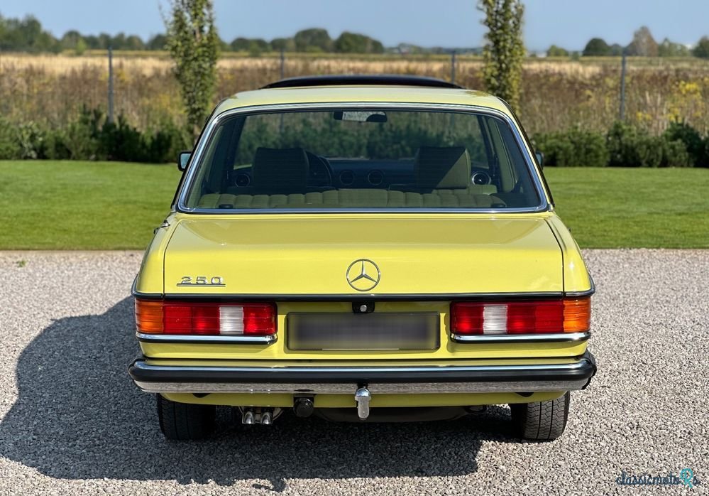 1980' Mercedes-Benz W123 photo #2