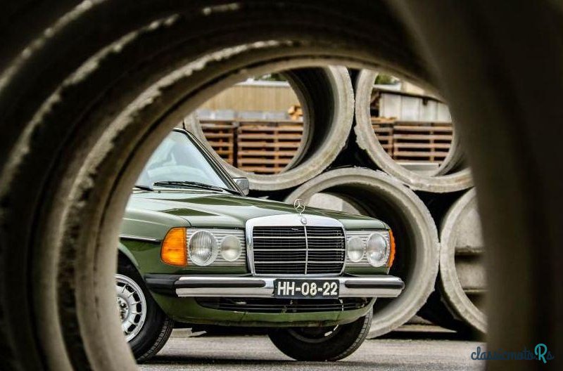 1979' Mercedes-Benz 240 Td photo #1