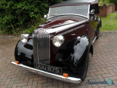 1940' Vauxhall Caleche photo #5