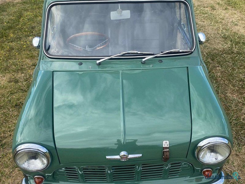 1971' Austin Mini Van photo #6