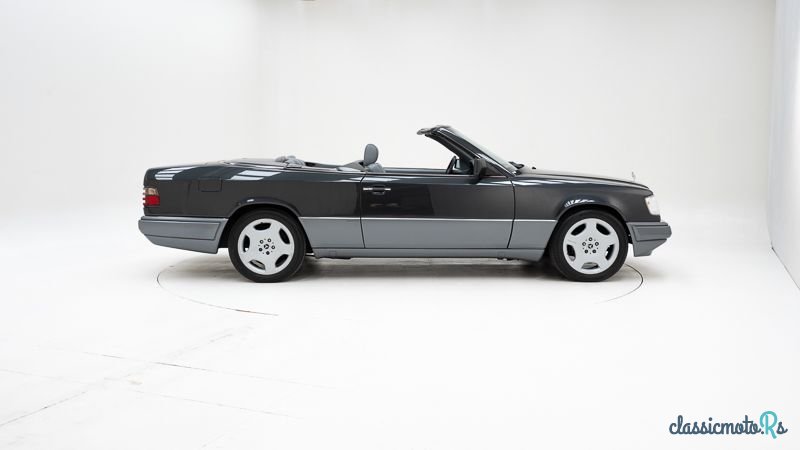 1994' Mercedes-Benz 220 E '94 CH22839 photo #3