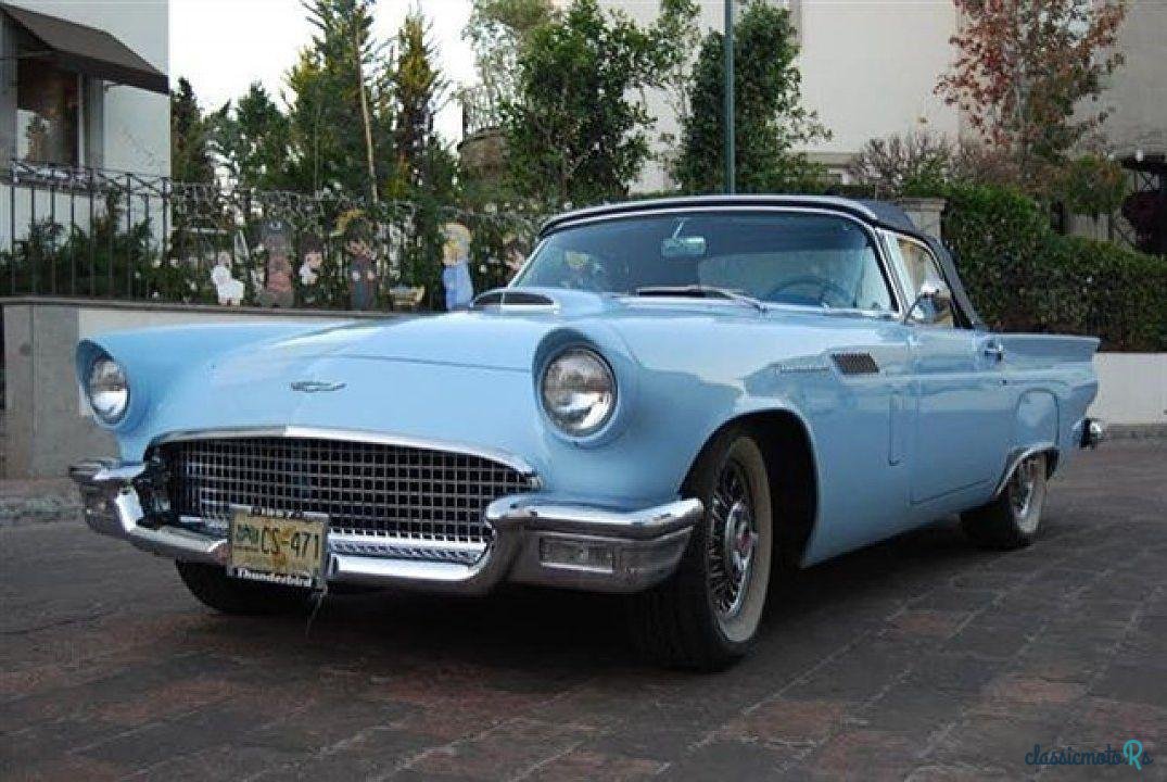 1957' Ford Thunderbird photo #2