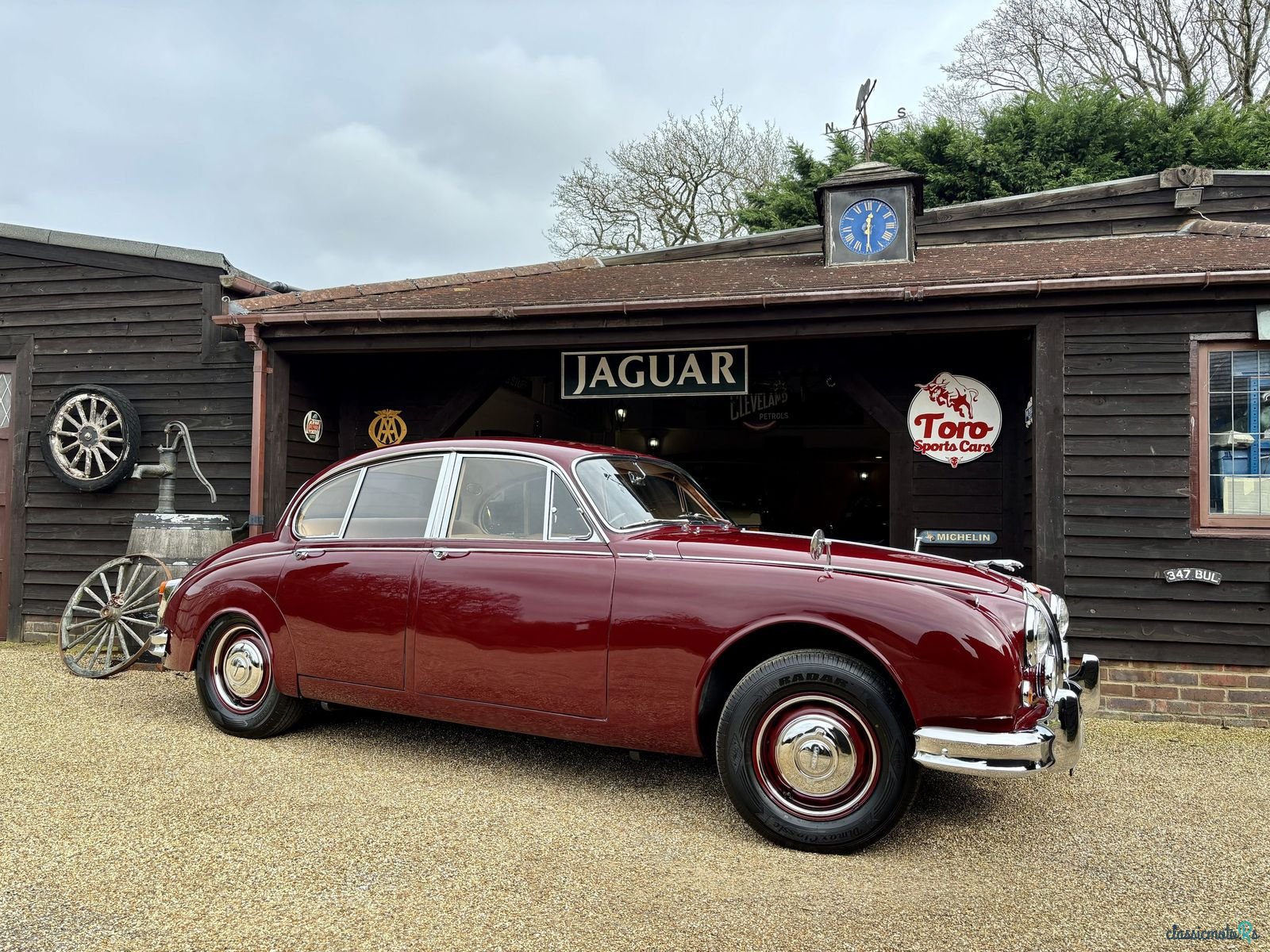 1961' Jaguar Mark II photo #1