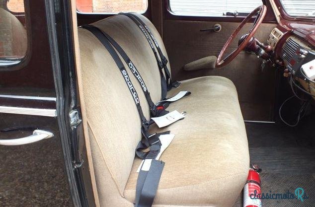 1940' Ford Fordor De Luxe Rally Car photo #2