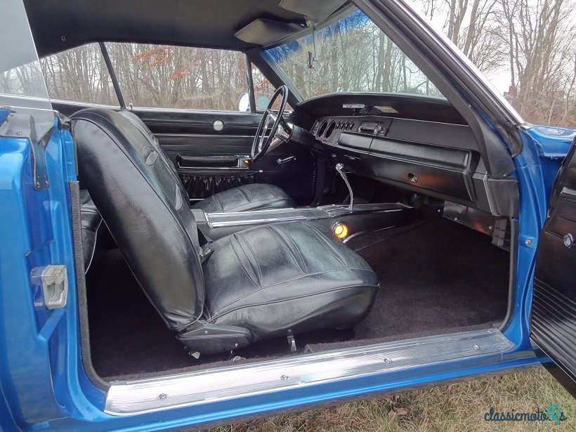 1968' Dodge Charger photo #3