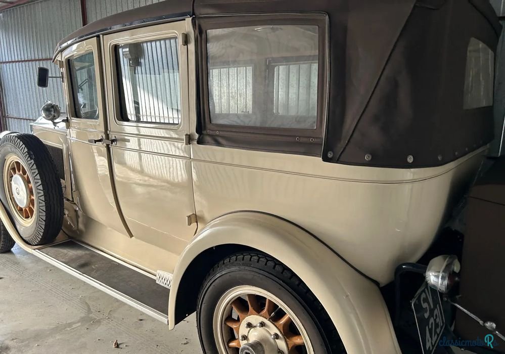 1927' Packard for sale. Poland