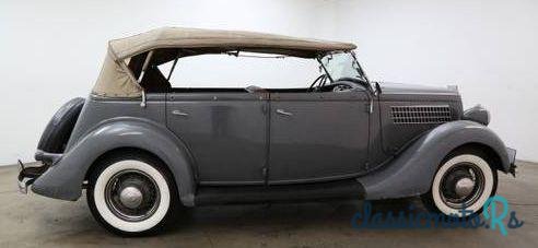1935' Ford Phaeton Convertible photo #5