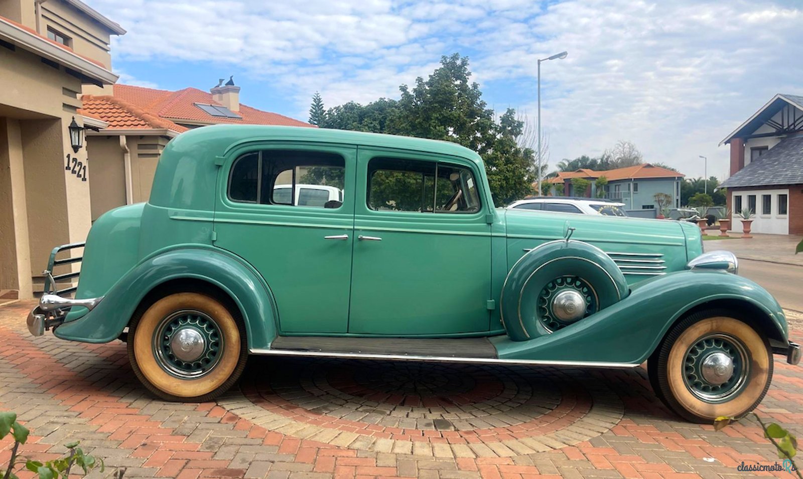 1934' Buick Straight 8 photo #6