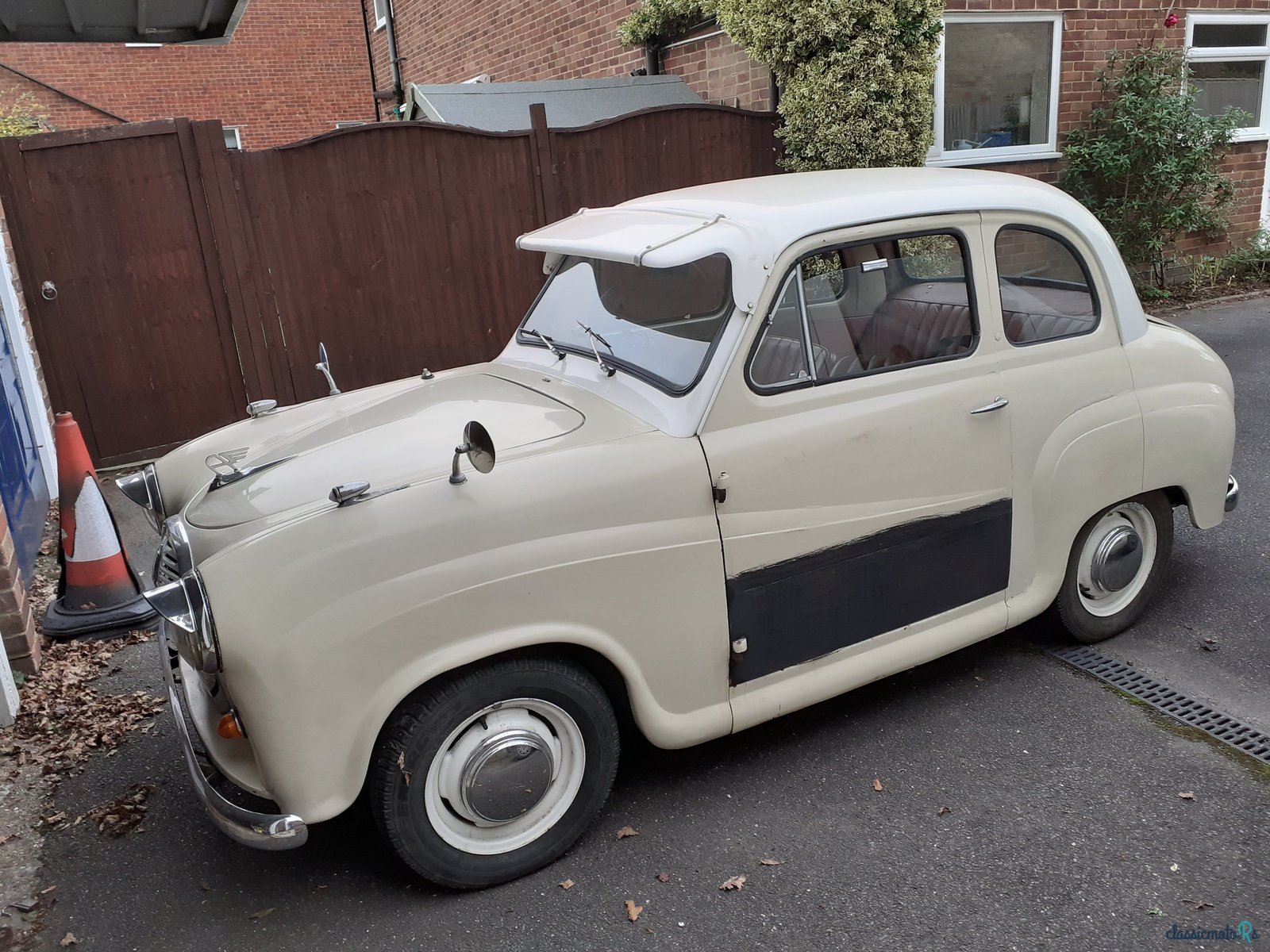 1958' Austin A35 photo #3