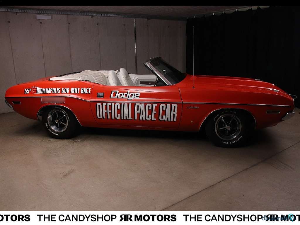 1971' Dodge Challenger photo #5