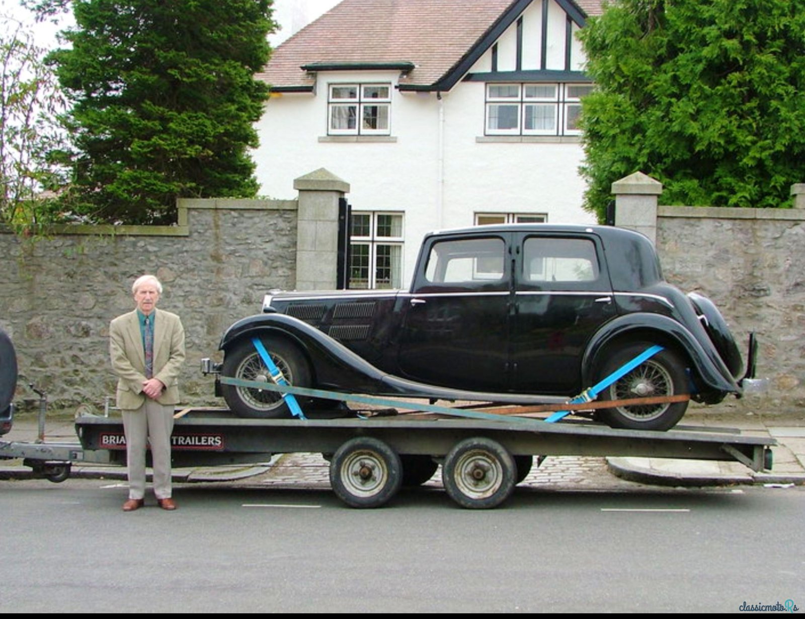 1935' Triumph Gloria Saloon 10.5Hp photo #1