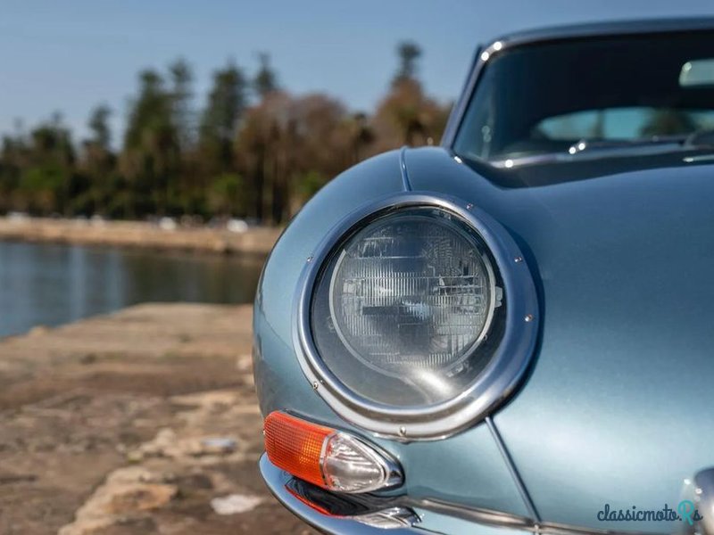 1965' Jaguar E-Type photo #3