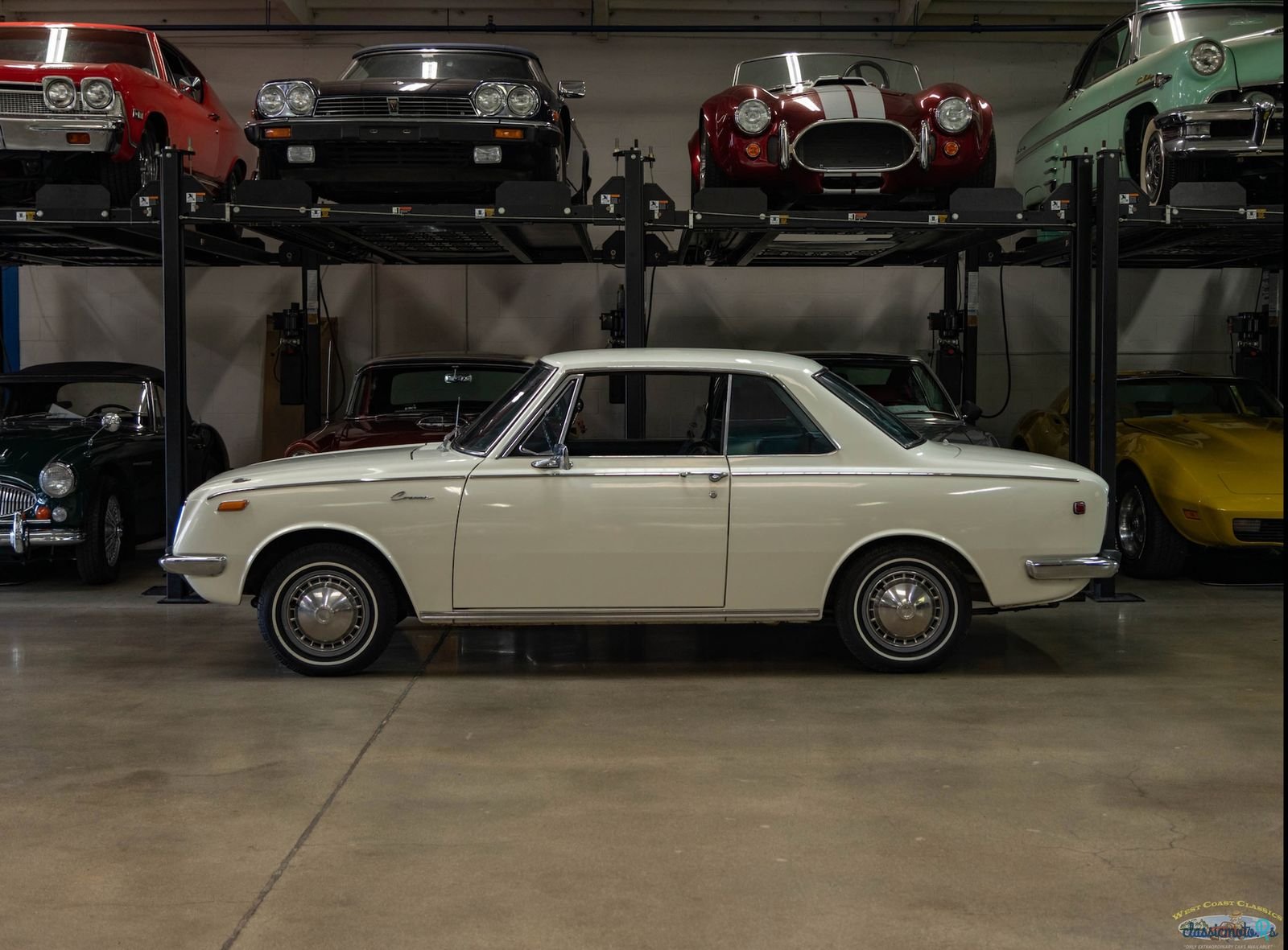 1968' Toyota Corona photo #3