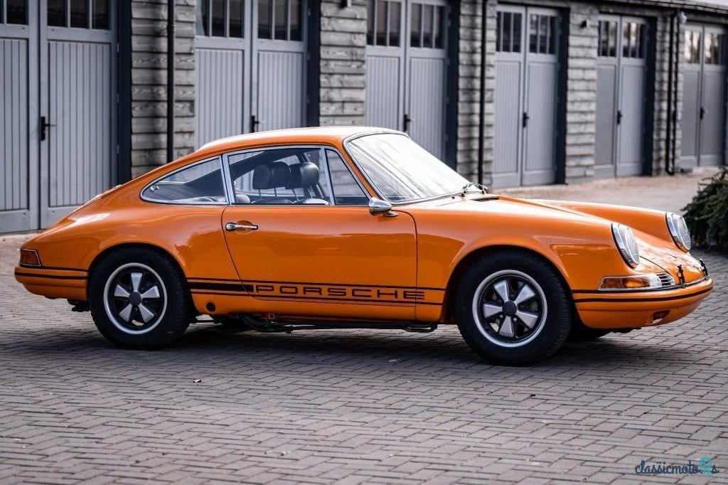1969' Porsche 911 photo #2