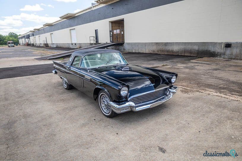1957' Ford Thunderbird photo #4