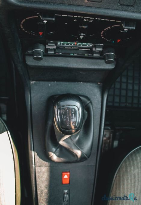 1983' Mercedes-Benz W123 photo #6