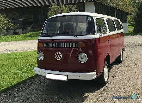 1970' Volkswagen T2 photo #1