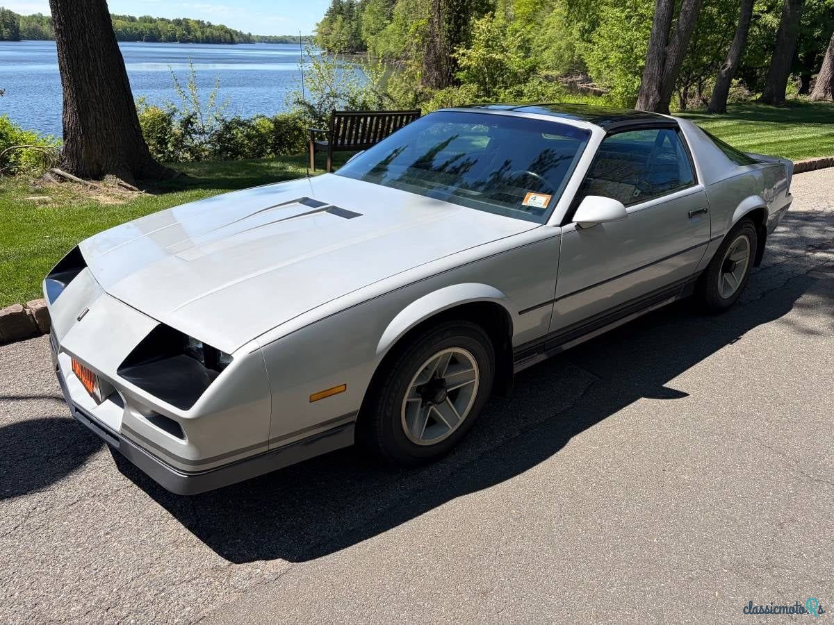 1982' Chevrolet Camaro photo #1