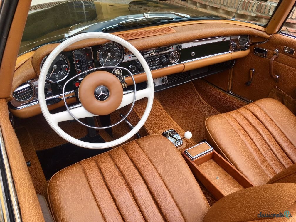 1969' Mercedes-Benz 280SL pagoda photo #4