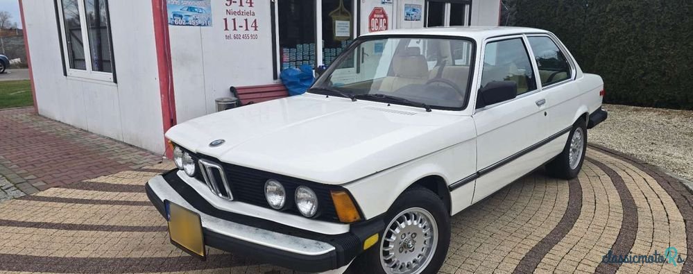 1980' BMW Seria 3 photo #1