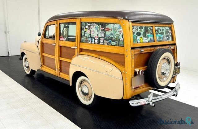 1941' Ford Super Deluxe photo #3