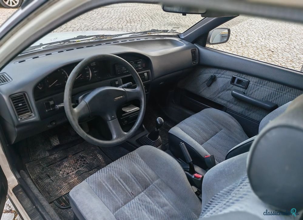 1988' Toyota Corolla Liftback 1.3 photo #6
