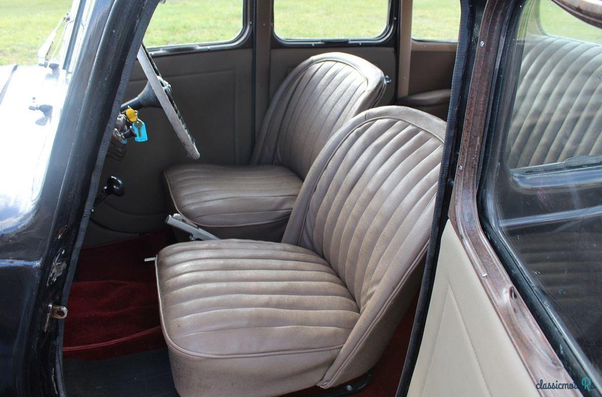 1948' Morris Eight 8 Saloon photo #3