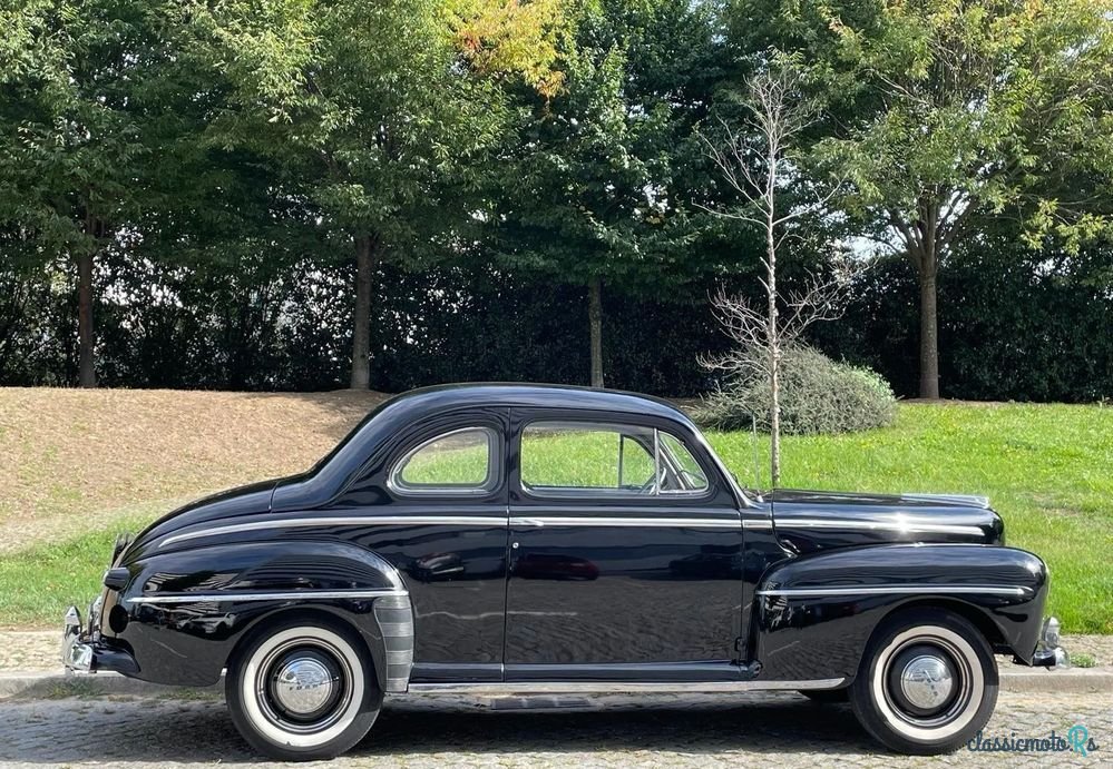 1948' Ford V8 Berline photo #5