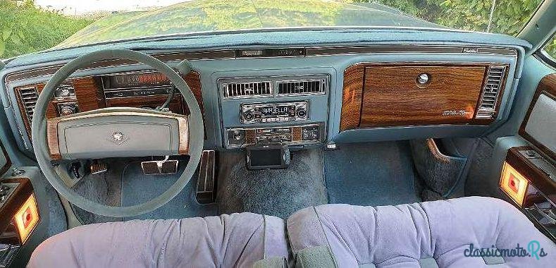 1977' Cadillac Deville photo #1