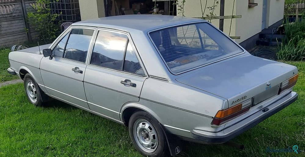 1977' Audi 80 photo #2