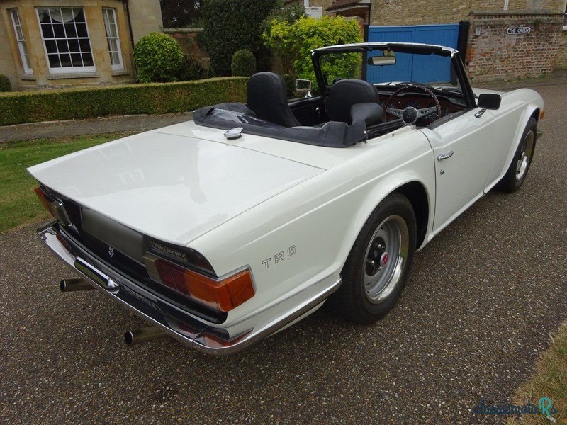 1971' Triumph TR6 photo #5