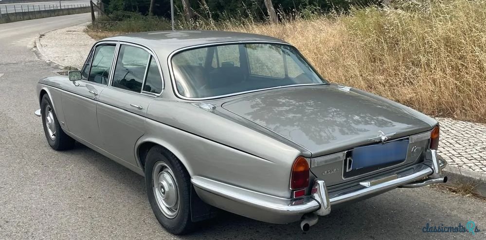 1972' Jaguar XJ photo #6