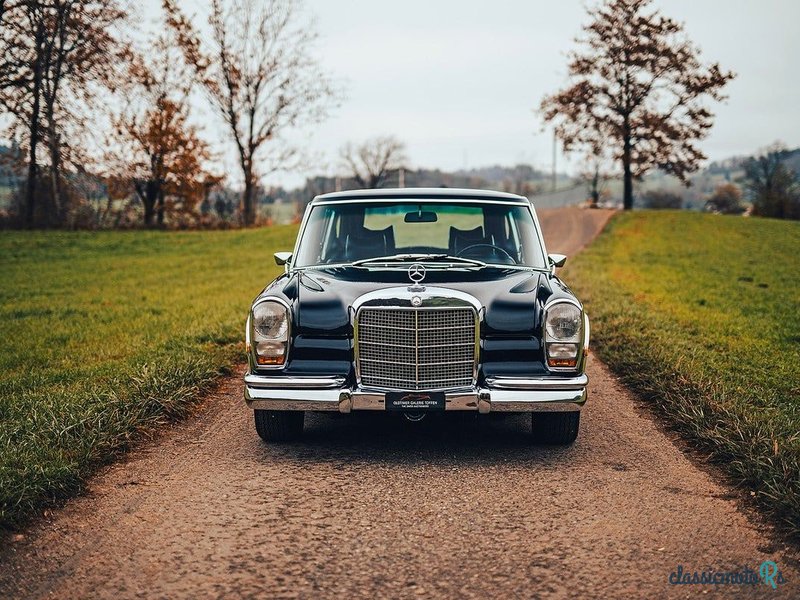 1971' Mercedes-Benz 600 photo #2