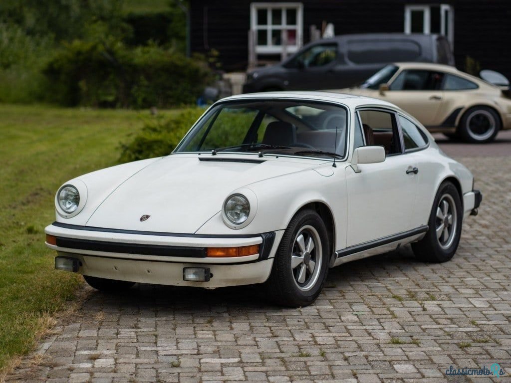 1976' Porsche 911 photo #1