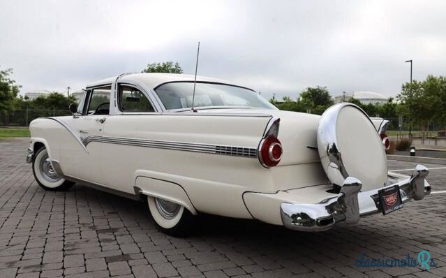 1956' Ford Fairlane photo #1