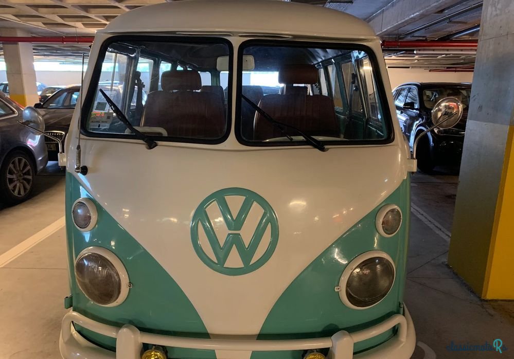 1975' Volkswagen Type 2 photo #3