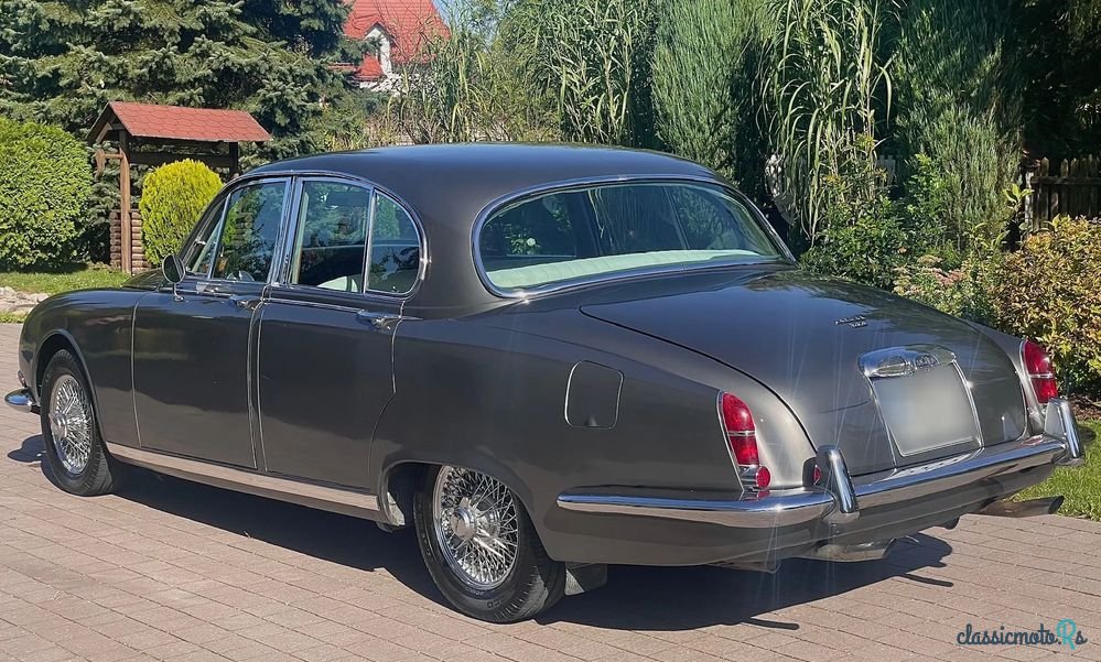 1976' Jaguar S-TYPE photo #5