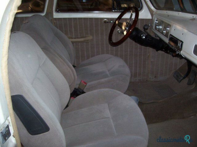 1939' Chevrolet Master Deluxe photo #4