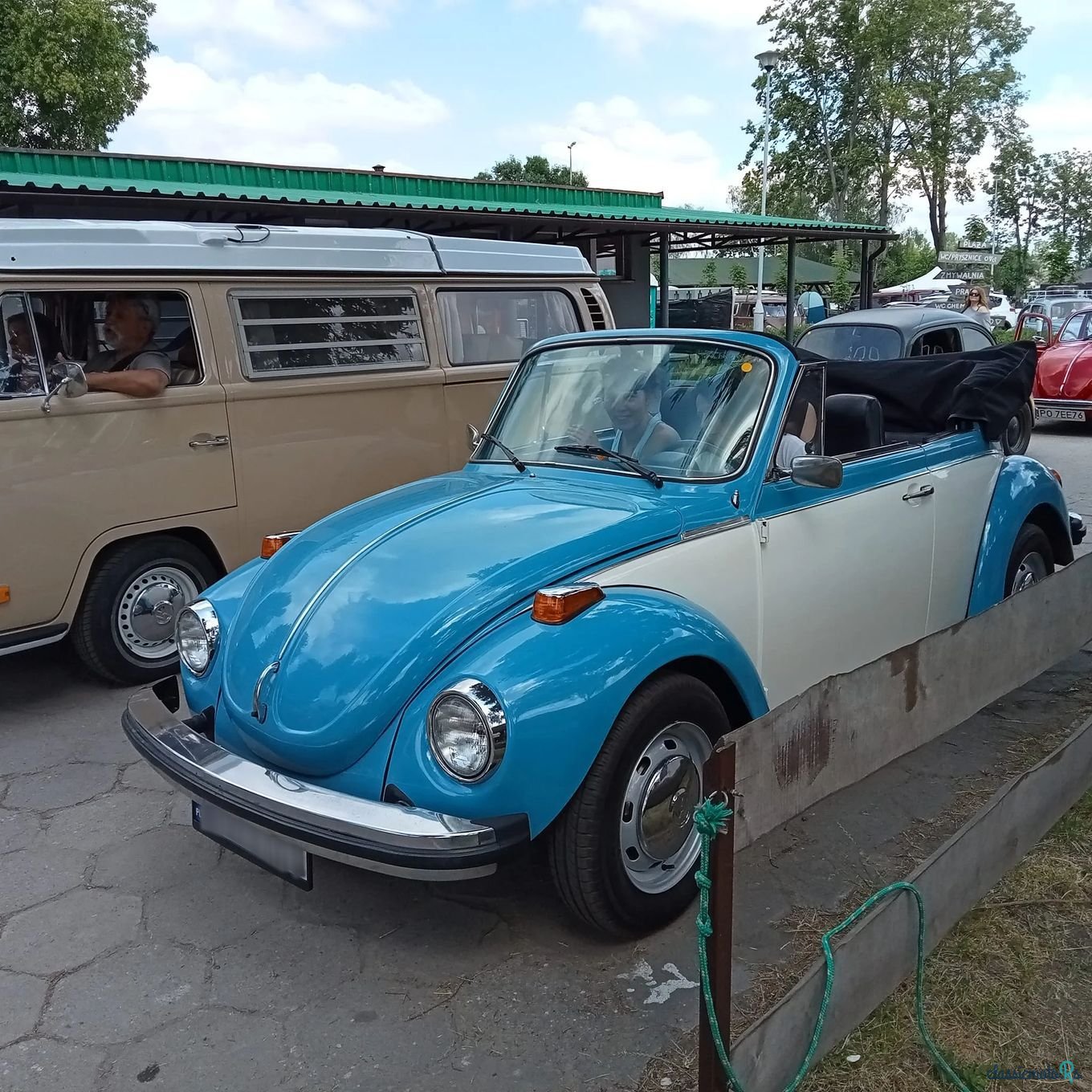 1976' Volkswagen Garbus photo #1