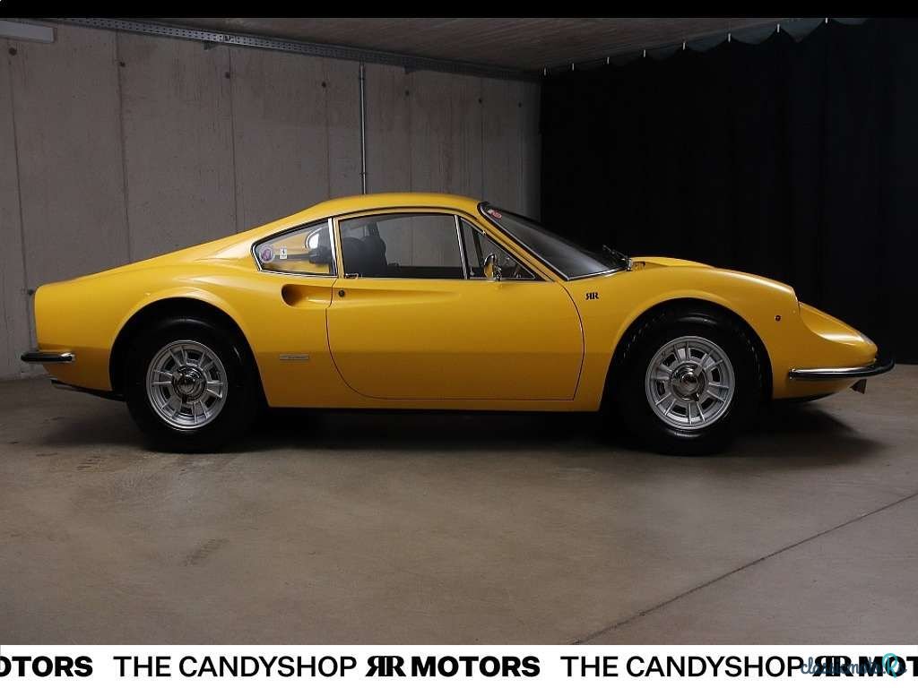 1968' Ferrari Dino photo #3