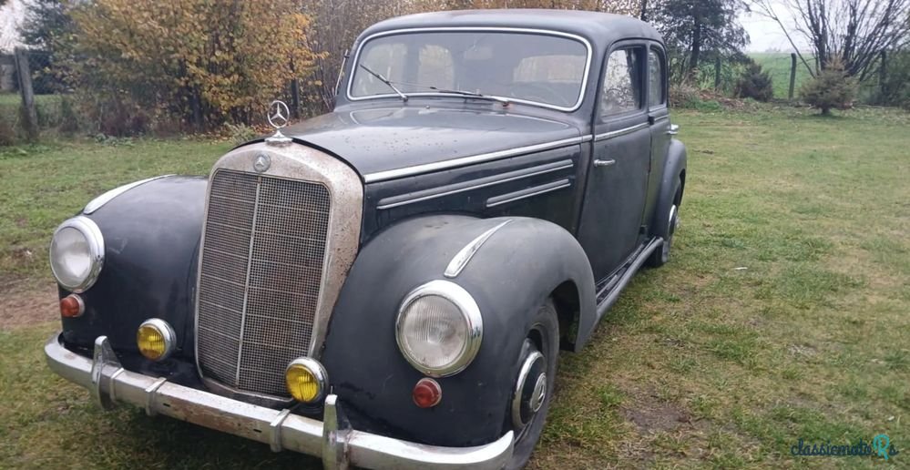 1952' Mercedes-Benz W187 220 photo #1